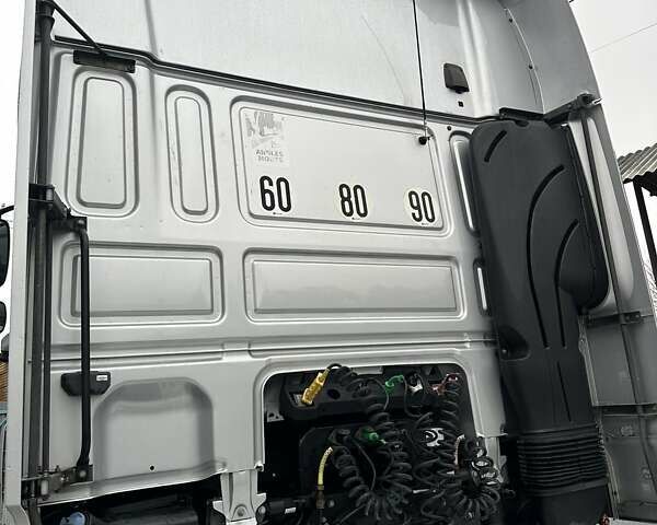 Серый Даф XF 106, объемом двигателя 12.9 л и пробегом 980 тыс. км за 24800 $, фото 6 на Automoto.ua