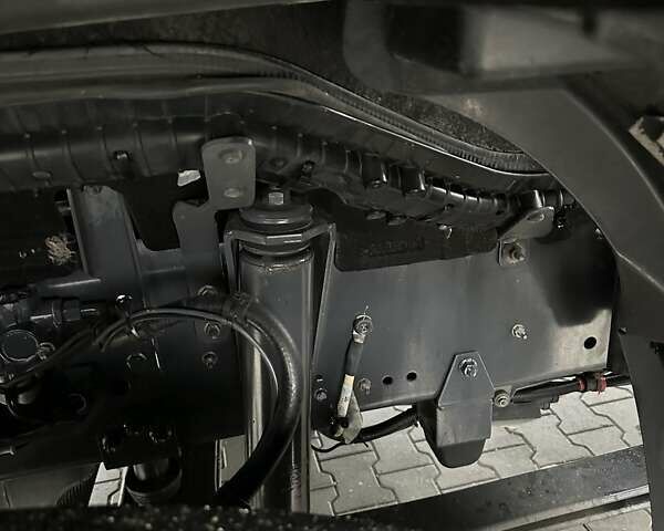 Серый Даф XF 106, объемом двигателя 12.9 л и пробегом 980 тыс. км за 24800 $, фото 26 на Automoto.ua