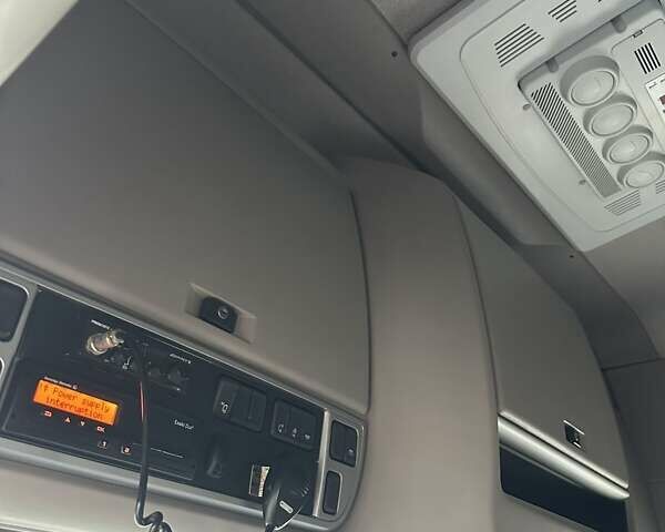 Серый Даф XF 106, объемом двигателя 12.9 л и пробегом 980 тыс. км за 24800 $, фото 19 на Automoto.ua