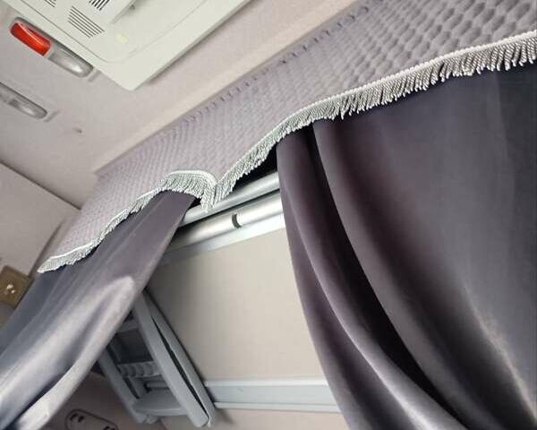 Синий Даф XF 106, объемом двигателя 12.9 л и пробегом 900 тыс. км за 22500 $, фото 2 на Automoto.ua