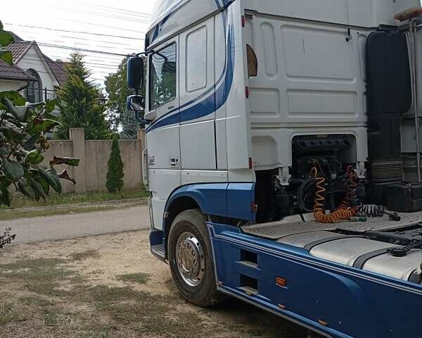 Синий Даф XF 106, объемом двигателя 12.9 л и пробегом 900 тыс. км за 22500 $, фото 9 на Automoto.ua