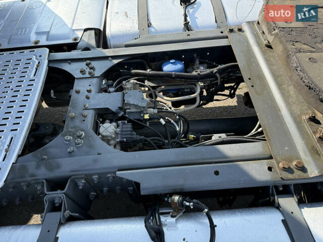 Синий Даф XF 106, объемом двигателя 0 л и пробегом 850 тыс. км за 19900 $, фото 22 на Automoto.ua