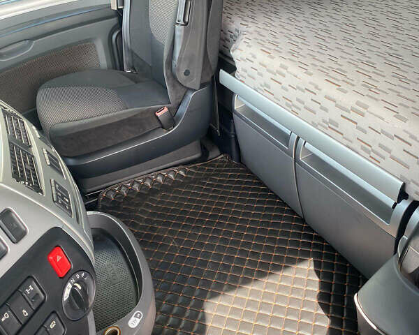 Синий Даф XF 106, объемом двигателя 0 л и пробегом 754 тыс. км за 28999 $, фото 38 на Automoto.ua