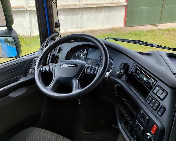 Синий Даф XF 106, объемом двигателя 0 л и пробегом 763 тыс. км за 25300 $, фото 24 на Automoto.ua