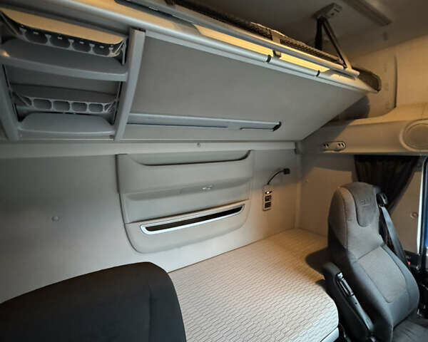 Синий Даф XF 106, объемом двигателя 0 л и пробегом 921 тыс. км за 27691 $, фото 32 на Automoto.ua