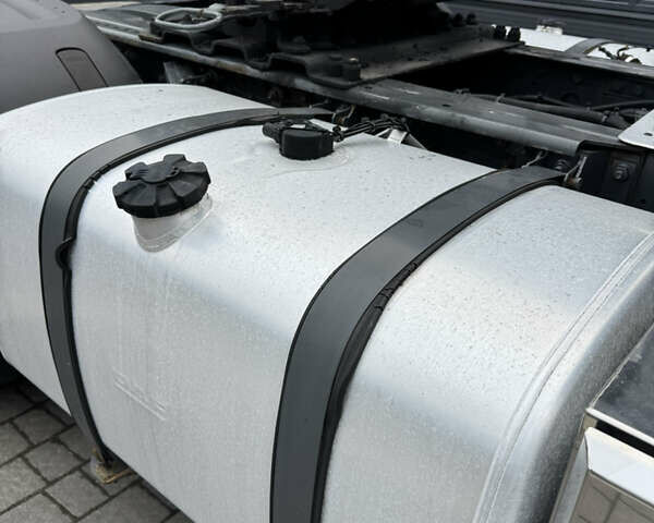 Синий Даф XF 106, объемом двигателя 0 л и пробегом 921 тыс. км за 27691 $, фото 11 на Automoto.ua