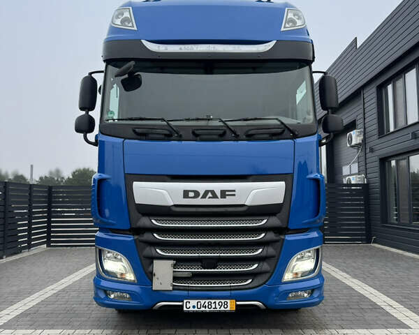 Синий Даф XF 106, объемом двигателя 0 л и пробегом 921 тыс. км за 27691 $, фото 1 на Automoto.ua