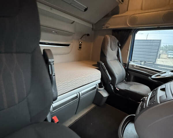 Синий Даф XF 106, объемом двигателя 0 л и пробегом 921 тыс. км за 27691 $, фото 27 на Automoto.ua