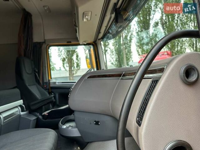 Оранжевый Даф XF 106, объемом двигателя 12.9 л и пробегом 700 тыс. км за 33900 $, фото 30 на Automoto.ua