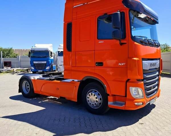 Оранжевый Даф XF 106, объемом двигателя 0 л и пробегом 574 тыс. км за 41000 $, фото 16 на Automoto.ua