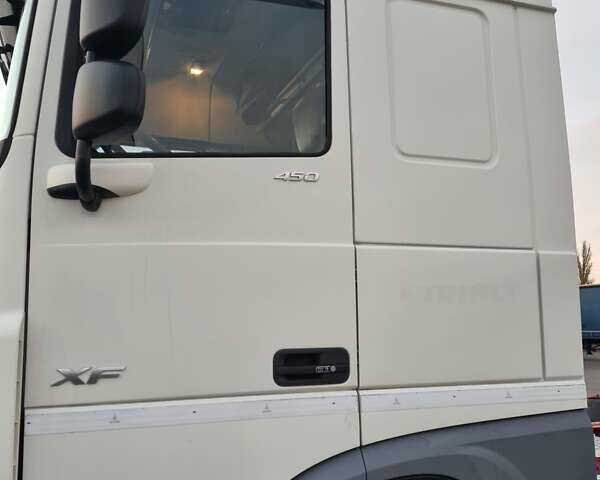 Белый Даф XF 450 FT, объемом двигателя 0 л и пробегом 560 тыс. км за 26000 $, фото 9 на Automoto.ua