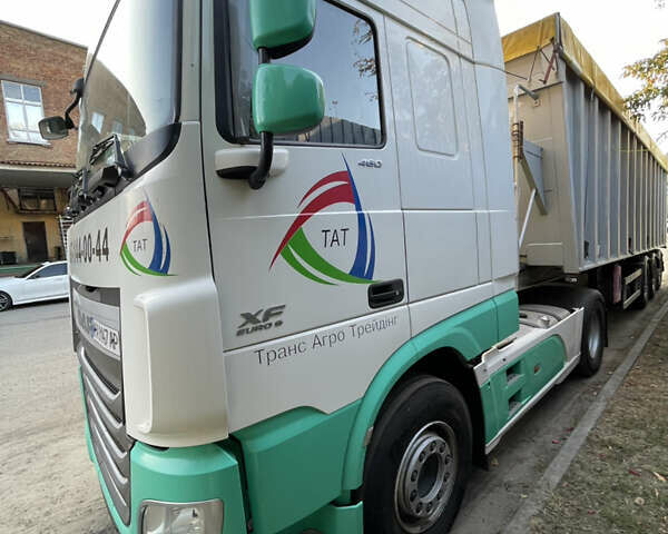 Даф XF 460 FT 2014 у Києві на Automoto.ua Білий Даф XF 460 FT, об'ємом двигуна 12.9 л та пробігом 679 тис. км за 19999 $, фото 3 на Automoto.ua