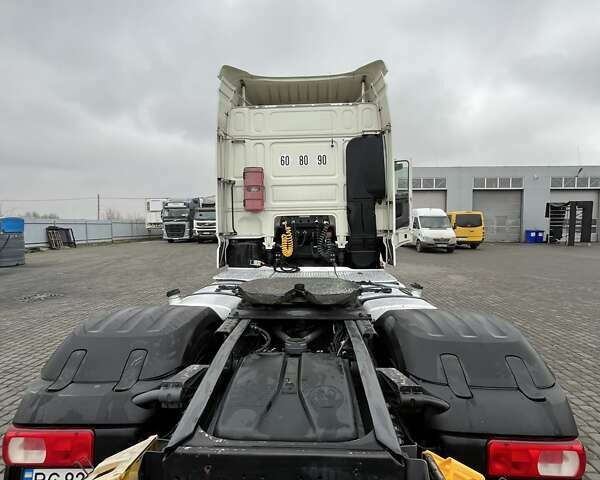 Белый Даф XF 460 FT, объемом двигателя 12.9 л и пробегом 933 тыс. км за 16372 $, фото 4 на Automoto.ua