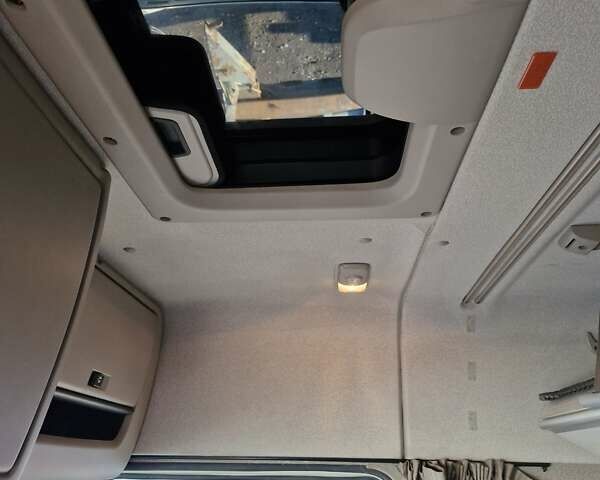 Белый Даф XF 460 FT, объемом двигателя 12.9 л и пробегом 793 тыс. км за 25000 $, фото 5 на Automoto.ua