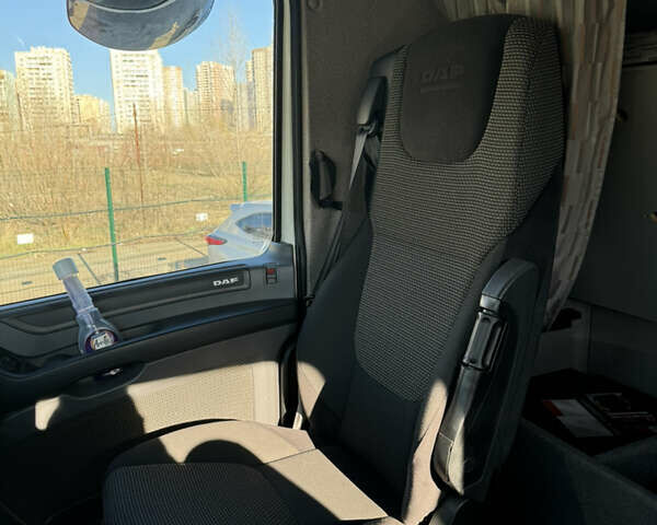 Белый Даф XF 460 FT, объемом двигателя 0 л и пробегом 690 тыс. км за 23100 $, фото 17 на Automoto.ua