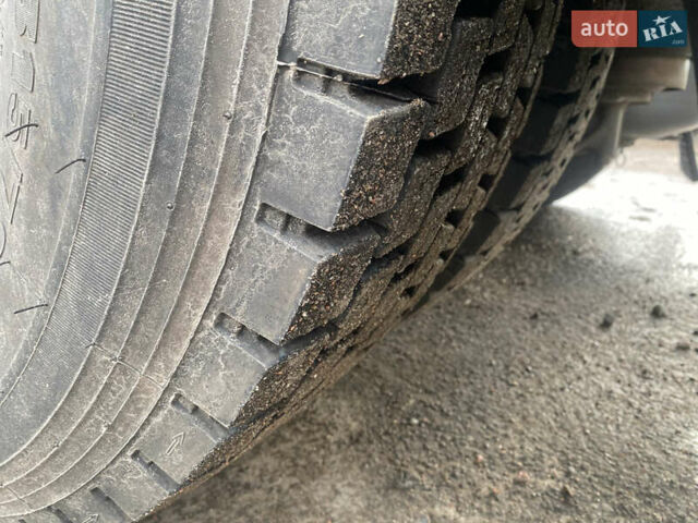 Черный Даф XF 460 FT, объемом двигателя 12.9 л и пробегом 780 тыс. км за 22000 $, фото 6 на Automoto.ua