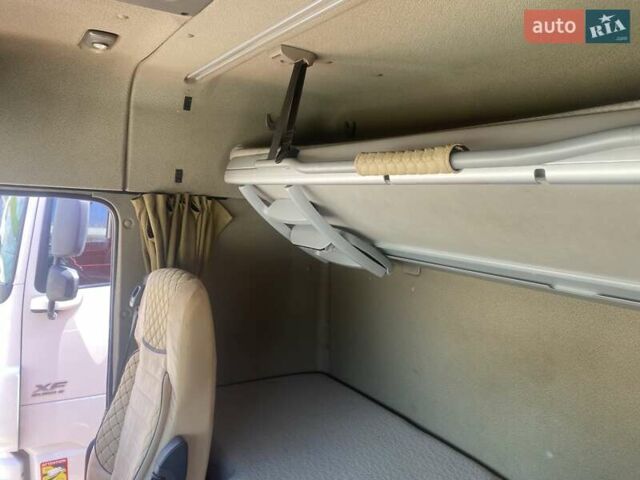 Красный Даф XF 460 FT, объемом двигателя 0 л и пробегом 750 тыс. км за 16500 $, фото 9 на Automoto.ua