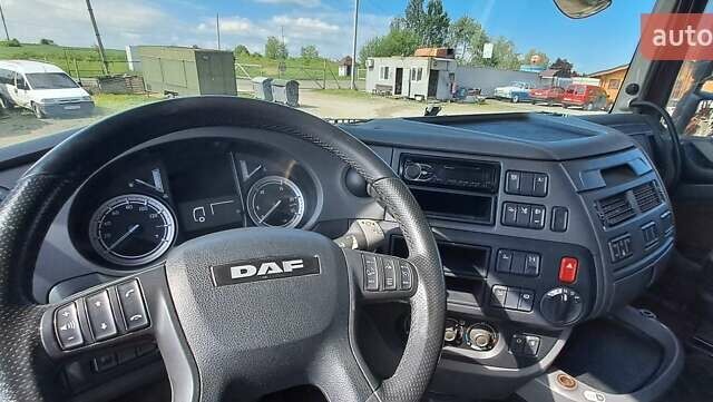 Даф XF 460 FT 2016 у Чернівцях на Automoto.ua Червоний Даф XF 460 FT, об'ємом двигуна 12.9 л та пробігом 781 тис. км за 29623 $, фото 17 на Automoto.ua