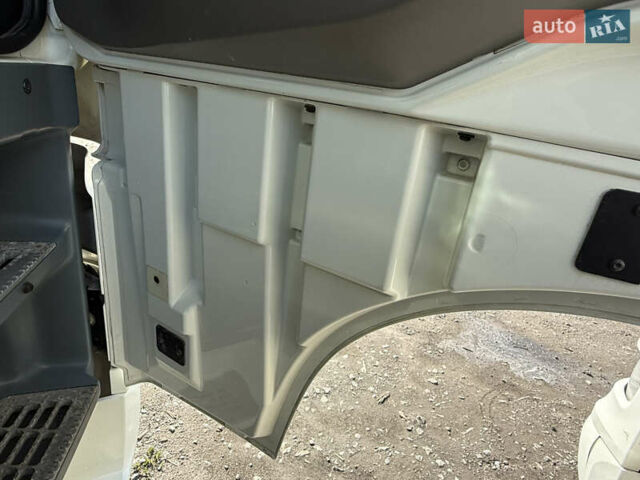 Даф XF 460 FT, объемом двигателя 0 л и пробегом 737 тыс. км за 18000 $, фото 4 на Automoto.ua