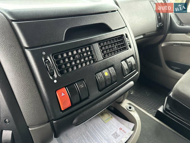 Синий Даф XF 460 FT, объемом двигателя 12.9 л и пробегом 873 тыс. км за 16800 $, фото 18 на Automoto.ua