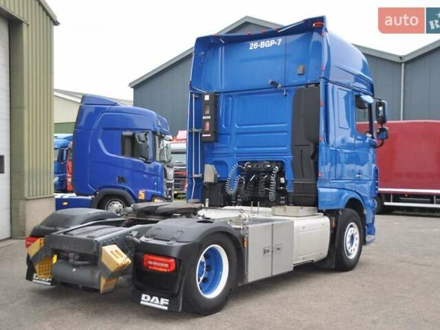 Синий Даф XF 460 FT, объемом двигателя 10.87 л и пробегом 828 тыс. км за 23216 $, фото 3 на Automoto.ua