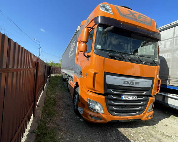 Оранжевый Даф XF 460 FT, объемом двигателя 12.9 л и пробегом 587 тыс. км за 28000 $, фото 1 на Automoto.ua