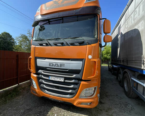 Оранжевый Даф XF 460 FT, объемом двигателя 12.9 л и пробегом 587 тыс. км за 28000 $, фото 5 на Automoto.ua