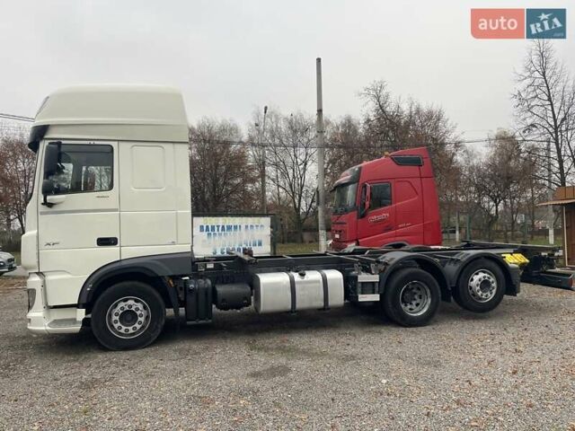 Белый Даф XF 480 FT, объемом двигателя 12.9 л и пробегом 347 тыс. км за 72572 $, фото 4 на Automoto.ua