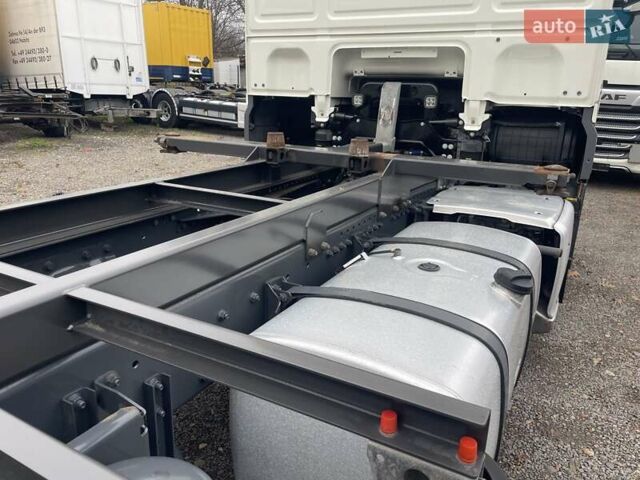 Белый Даф XF 480 FT, объемом двигателя 12.9 л и пробегом 347 тыс. км за 72572 $, фото 7 на Automoto.ua