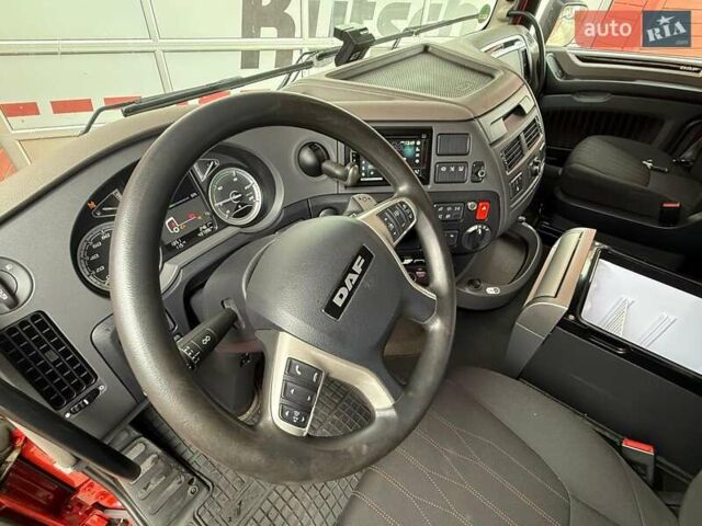 Красный Даф XF 480 FT, объемом двигателя 12.9 л и пробегом 437 тыс. км за 63021 $, фото 12 на Automoto.ua