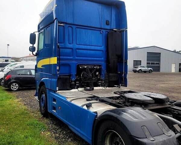 Синий Даф XF 480 FT, объемом двигателя 12.9 л и пробегом 865 тыс. км за 29062 $, фото 2 на Automoto.ua