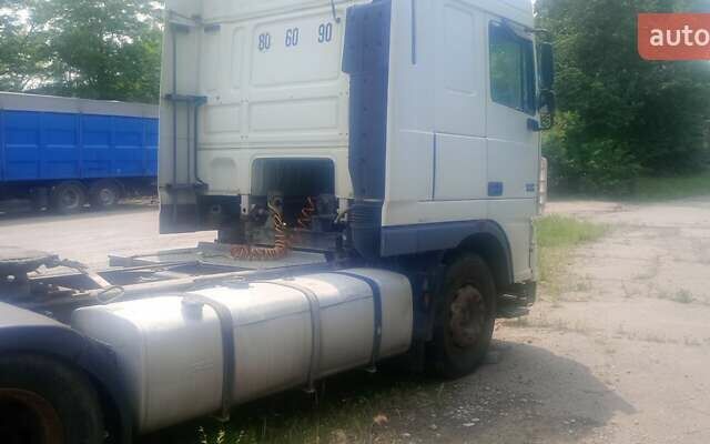 Белый Даф XF 95, объемом двигателя 12.5 л и пробегом 1000 тыс. км за 7200 $, фото 4 на Automoto.ua