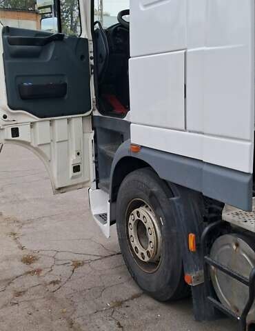 Білий Даф XF 95, об'ємом двигуна 12.58 л та пробігом 777 тис. км за 10000 $, фото 15 на Automoto.ua