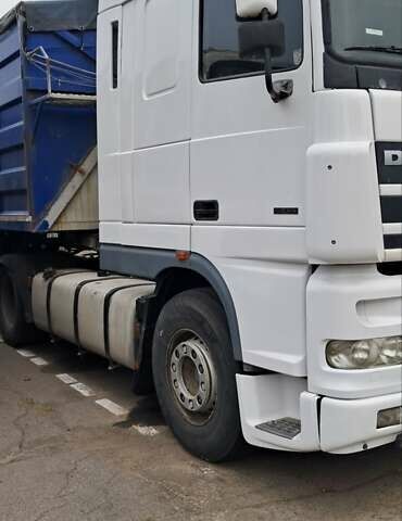 Білий Даф XF 95, об'ємом двигуна 12.58 л та пробігом 777 тис. км за 10000 $, фото 6 на Automoto.ua