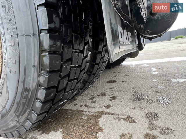 Белый Даф XF 95, объемом двигателя 12.58 л и пробегом 725 тыс. км за 7500 $, фото 8 на Automoto.ua