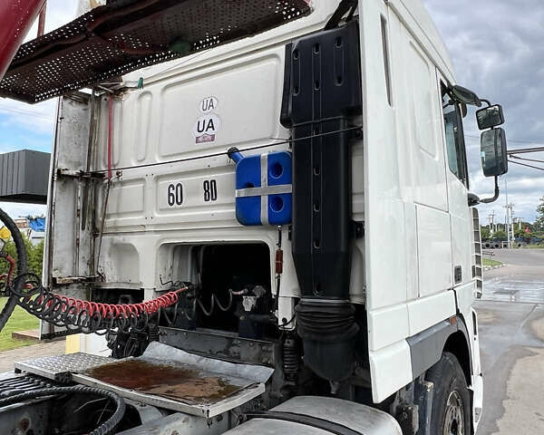 Белый Даф XF 95, объемом двигателя 12.58 л и пробегом 725 тыс. км за 7500 $, фото 12 на Automoto.ua