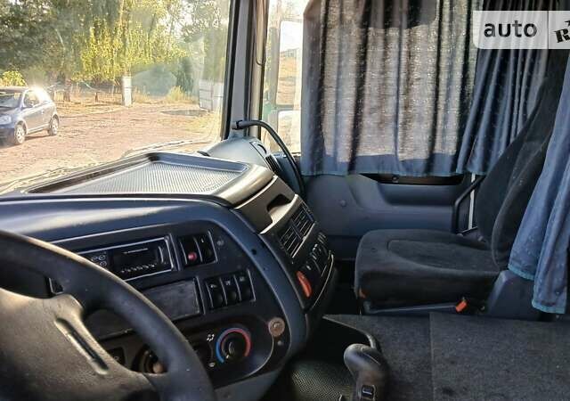 Білий Даф XF 95, об'ємом двигуна 12.58 л та пробігом 100 тис. км за 5000 $, фото 2 на Automoto.ua