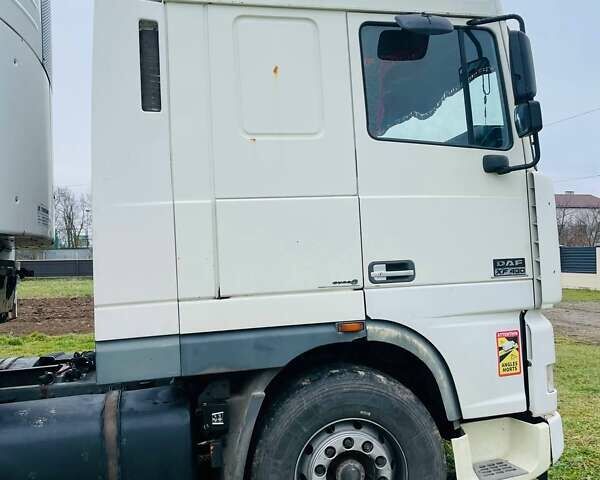 Білий Даф XF 95, об'ємом двигуна 12.58 л та пробігом 80 тис. км за 5500 $, фото 2 на Automoto.ua