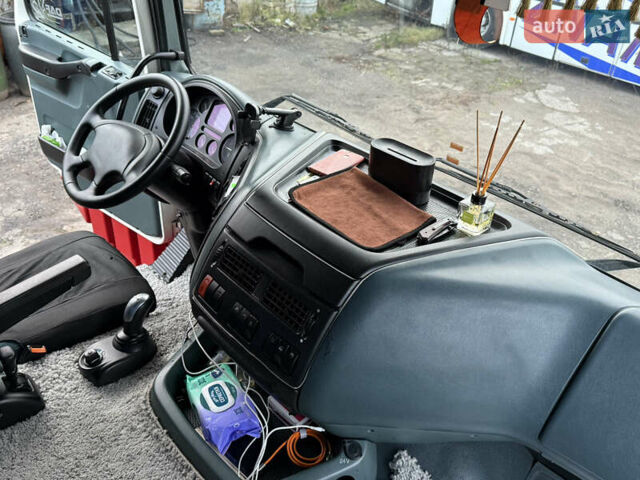 Белый Даф XF 95, объемом двигателя 12.6 л и пробегом 1000 тыс. км за 14000 $, фото 7 на Automoto.ua