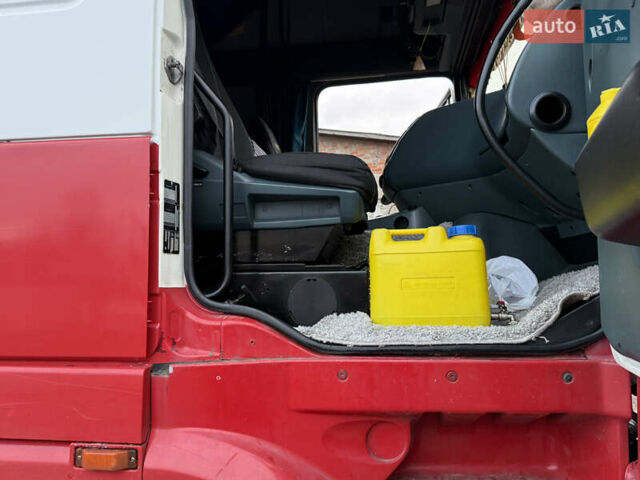 Белый Даф XF 95, объемом двигателя 12.6 л и пробегом 1000 тыс. км за 14000 $, фото 6 на Automoto.ua