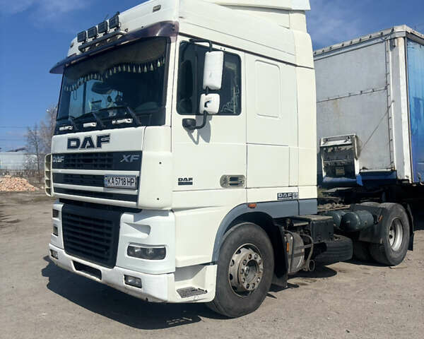 Белый Даф XF 95, объемом двигателя 12.58 л и пробегом 2 тыс. км за 9999 $, фото 2 на Automoto.ua