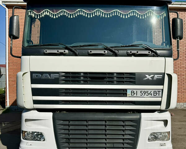 Белый Даф XF 95, объемом двигателя 12.58 л и пробегом 2 тыс. км за 9000 $, фото 2 на Automoto.ua