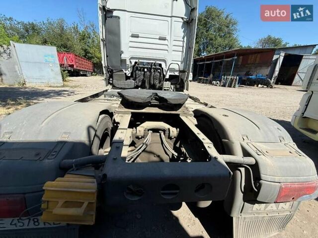 Белый Даф XF 95, объемом двигателя 12.58 л и пробегом 2 тыс. км за 12500 $, фото 2 на Automoto.ua