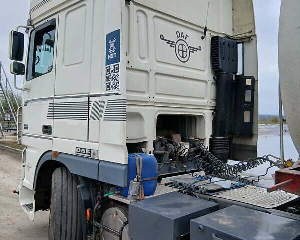 Белый Даф XF 95, объемом двигателя 0 л и пробегом 8 тыс. км за 11400 $, фото 4 на Automoto.ua