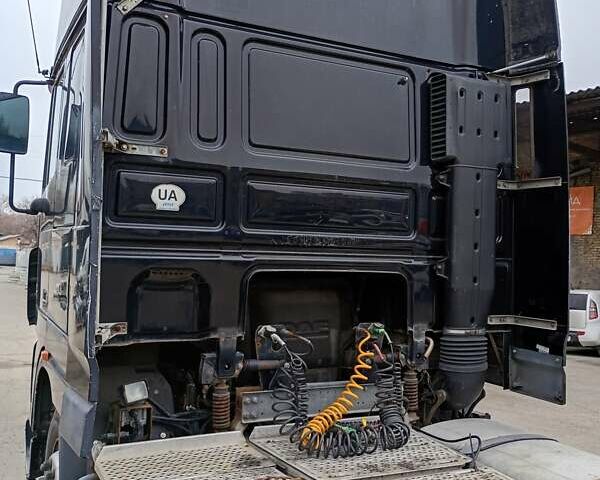 Черный Даф XF 95, объемом двигателя 12.58 л и пробегом 1 тыс. км за 8500 $, фото 3 на Automoto.ua