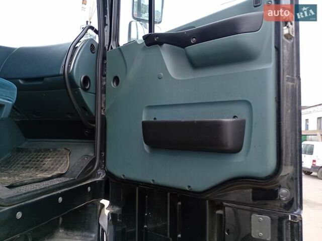 Черный Даф XF 95, объемом двигателя 12.58 л и пробегом 1 тыс. км за 8500 $, фото 6 на Automoto.ua