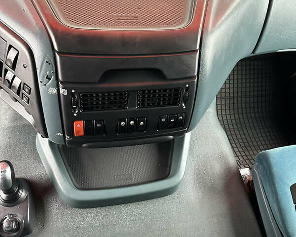 Коричневый Даф XF 95, объемом двигателя 12.58 л и пробегом 1 тыс. км за 9100 $, фото 9 на Automoto.ua