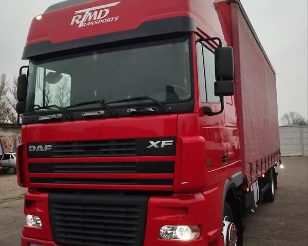 Красный Даф XF 95, объемом двигателя 12.58 л и пробегом 789 тыс. км за 18000 $, фото 134 на Automoto.ua