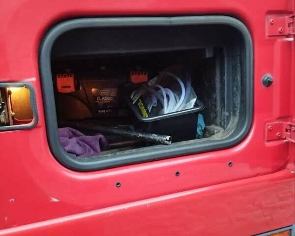 Красный Даф XF 95, объемом двигателя 12.58 л и пробегом 789 тыс. км за 18000 $, фото 147 на Automoto.ua