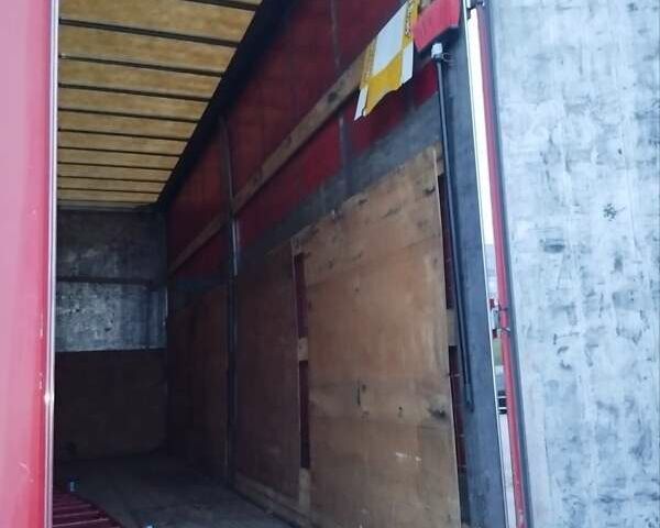 Красный Даф XF 95, объемом двигателя 12.58 л и пробегом 789 тыс. км за 18000 $, фото 131 на Automoto.ua